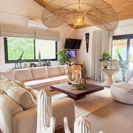 Villa Chanalu Ngaparou Buitenkant foto