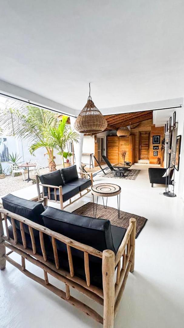 Villa Chanalu Ngaparou Buitenkant foto